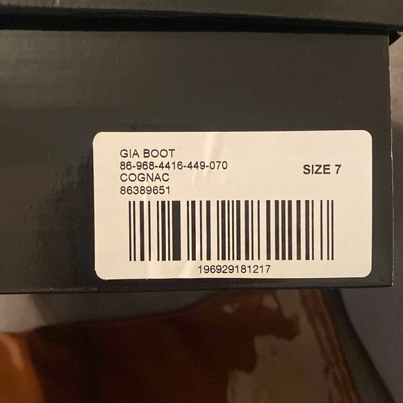 New York and Company Gia brown boots - Picture 3 of 3